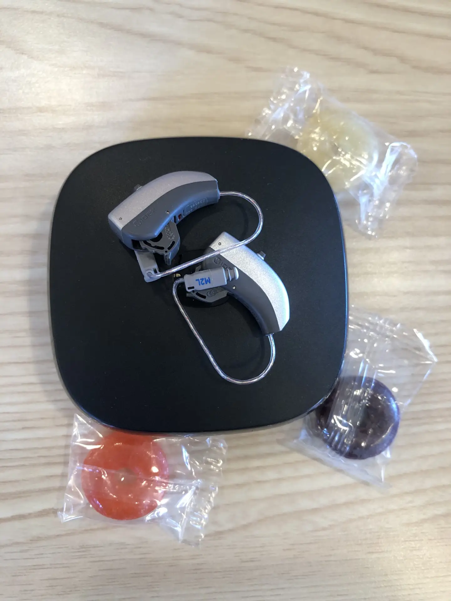 Gently used Widex Unique Fusion 440 hearing aids for hearing loss, tinnitus, and more