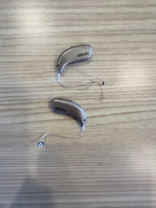 Used Oticon More 1 miniRITE R Hearing Aids - Image 3