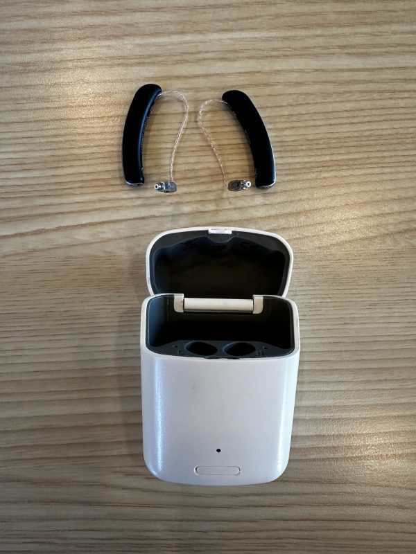 used signia styletto connect hearing aids with charger