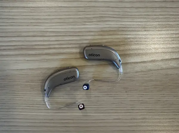 used oticon more 2 minirite r hearing aids + tv adapter