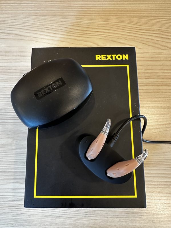 used rexton m-core bte hearing aids with charger and box