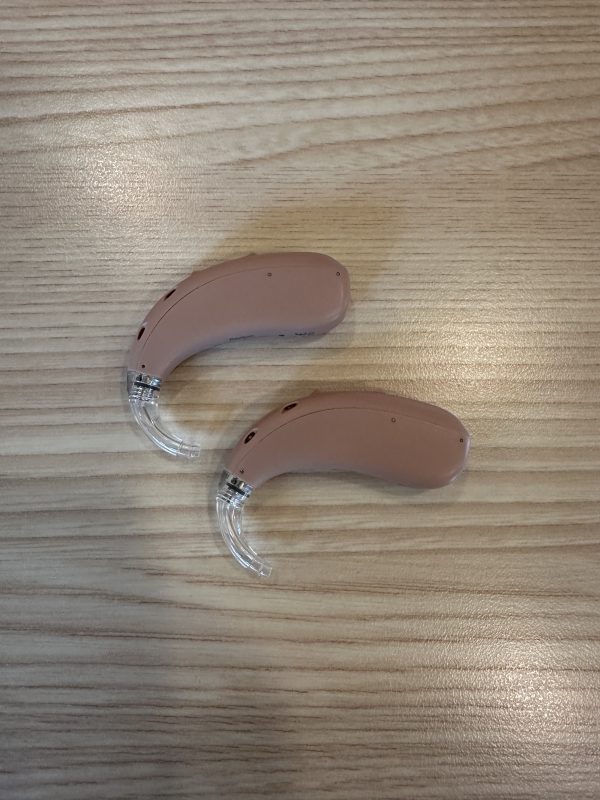used rexton m-core bte hearing aids in beige