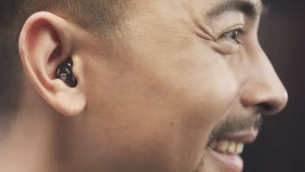 Phonak Virto R Infinio Hearing Aids - Image 3