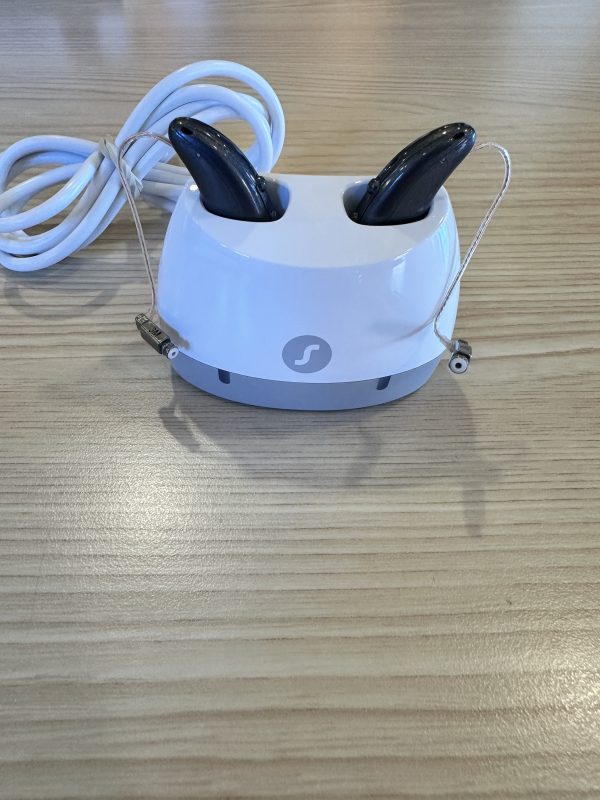 Used Signia Pure Charge&Go 7IX Hearing Aids - Image 5