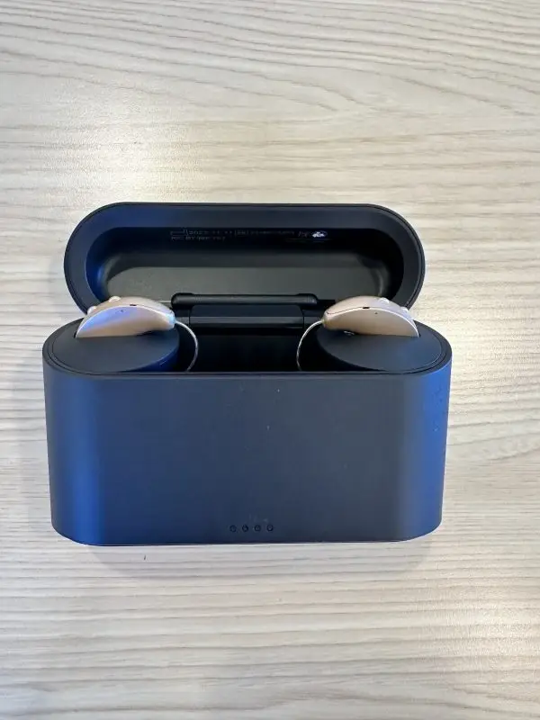 Used Starkey Genesis AI 16 RIC RT Hearing Aids - Image 3