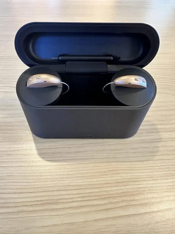 Used Starkey Genesis AI 16 RIC RT Hearing Aids - Image 2