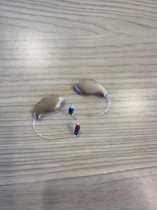 Used Starkey Genesis AI 16 RIC RT Hearing Aids - Image 4